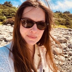 Meet your Posher, Christine